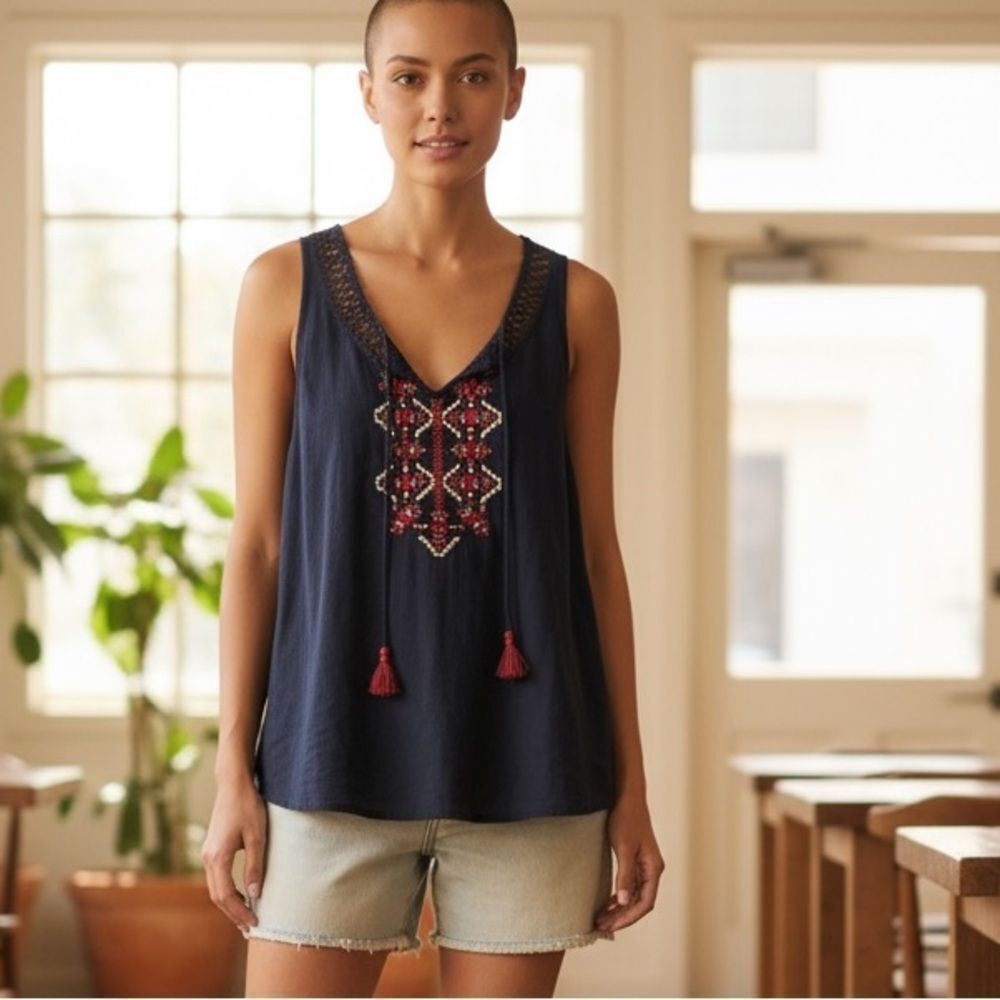 J.‎ Jill Embroidered Cotton Tank Top – Size M